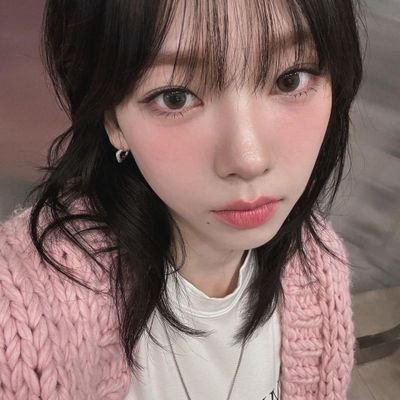 bee1154990's profile picture. ⠀࿔⠀.˚⠀⠀sometimes⠀⠀ī⠀⠀
just⠀⠀can't⠀⠀believe⠀⠀𓂃⠀ ִֶ