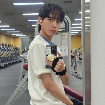 Sxxzsd6's profile picture. PhD in Robotics AI at @skku_official