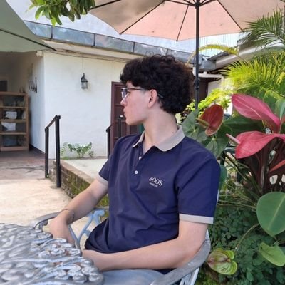 Navarrt_'s profile picture. ☆