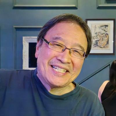 PaulMasa3's profile picture. Animal lover. 5D Space Cowboy. Loves a good sammich and a good laugh. Some call me the Pompatus of Love. Positive vibes Dry sarcastic humor Not gonna change now