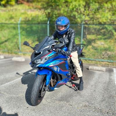 takahiro3495's profile picture. ただの低位株好き親父。