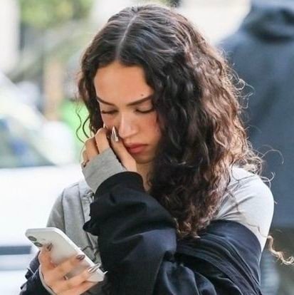 blairswrnes's profile picture. 