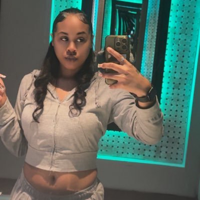 Unikue09's profile picture. 