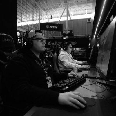 MurphFPS's profile picture. 26. // Multi-FPS Creator // ex. @vnshgg (Fortnite) teamD2E (Call of Duty) // DM for business inquiries