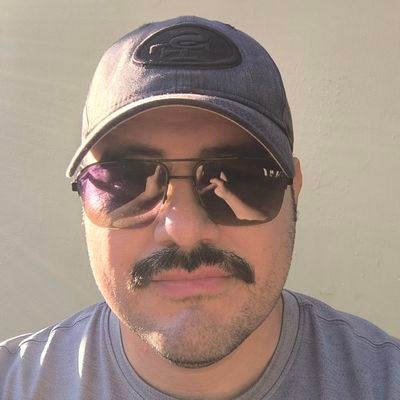 xanderliev's profile picture. Jardinero.