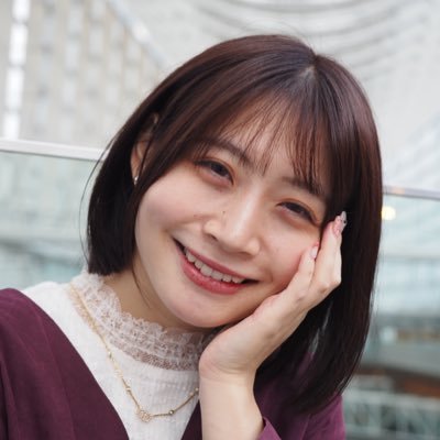 monmon0876's profile picture. 