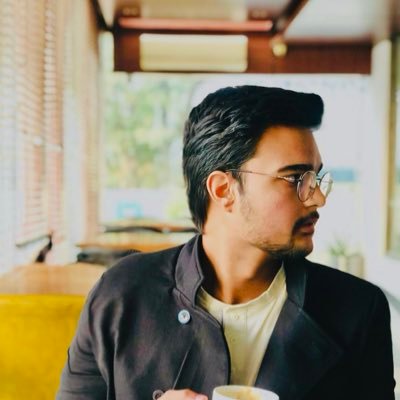 prakharcetamol's profile picture. Doctor, athlete(⚽️🏊🏼‍♂️🏃🏽🎮), avid reader, part time traveller