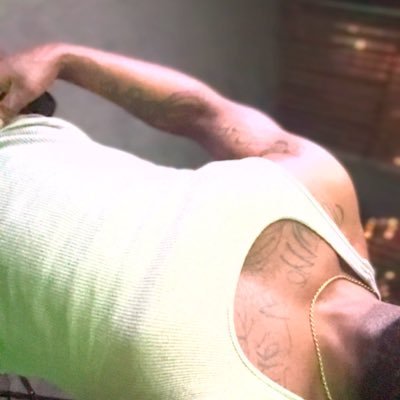 DCDineroCash's profile picture. #RaiseHail