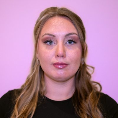 CourtKramer39's profile picture. Love like Jesus || Cancer Survivor || 16x Marathoner || @USFSoftball alumna || prev: @dallasstars @runrocknroll @aafiron @dbacks @mlb @nhl