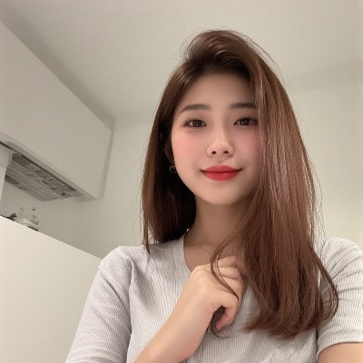 Gisele_rein's profile picture. follow account baru💕