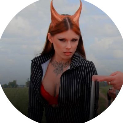 samastats's profile picture. Tu #1 cuenta de archivo sobre las popstars más aclamadas de la escena under en Argentina! 📁