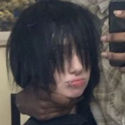 enbybnwopunk's profile picture. 🇬🇧21, Non binary.
don't bother talking to me if you're WN or racist of any sort, I'll just block you. 
Support black liberation.
pfp isn't me