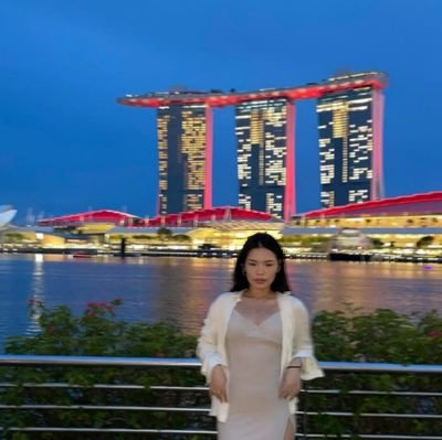 gnosis_mma's profile picture. Oscar Isaac's side chick