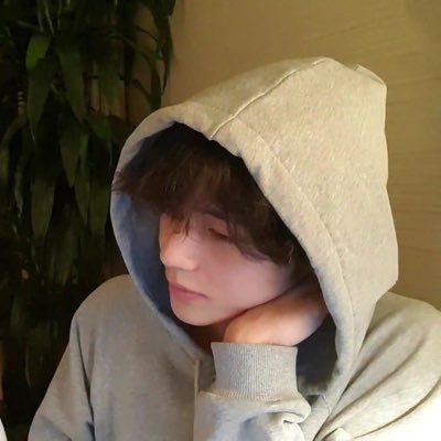 ukata_p0's profile picture. 11 week ( delta ) 🤍🎈 @bts_twt #กอจอแจก