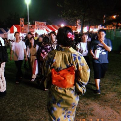 ema_investment's profile picture. OL/資産運用やってます/仕事の愚痴とご飯をこぼします/🍑がでかい