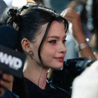 Niiccaaxxx's profile picture. Here for Becky Armstrong - CHANEL House Ambassador ✨🖤