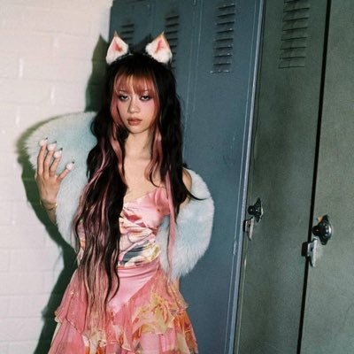 folkloreluvrxox's profile picture. 𝑖 𝑓𝑖𝑛𝑑 𝑚𝑦𝑠𝑒𝑙𝑓 𝑟𝑢𝑛𝑛𝑖𝑛𝑔 ℎ𝑜𝑚𝑒 𝑡𝑜 𝑦𝑜𝑢𝑟 𝑠𝑤𝑒𝑒𝑡 𝑛𝑜𝑡ℎ𝑖𝑛𝑔𝑠 𝐬𝐡𝐞/𝐭𝐡𝐞𝐲 - 𝐦𝐮𝐥𝐭𝐢𝐟𝐚𝐧𝐝𝐨𝐦