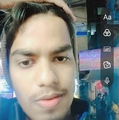 lihsustaur's profile picture. Science experiment, astronomer,physicist, anime