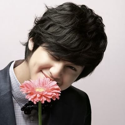 candyboomp's profile picture. i love kim bum | acc🍣: check pin📌