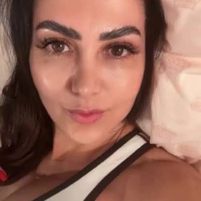 ananoda20534's profile picture. Building my dreams, one step at a time.