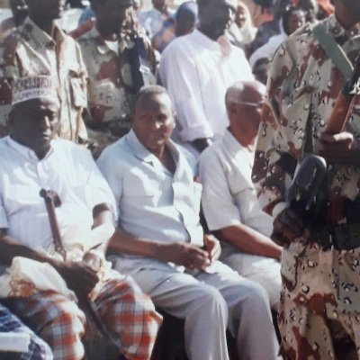 gen_Tubaako's profile picture. Somali Politcal Analyst, Tobacco fueled and caffeine endorsed takes. certified Landheere. {may allah fix us all} sunta kathaabta, citizen of rome.