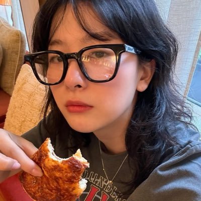 allofmyorbit's profile picture. 저는 많이 보고 있어요