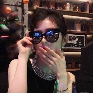 icekkuI's profile picture. tak ada patah hati yang sembuh di satu dan dua hari