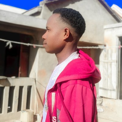 NOMENJANAH84611's profile picture. 