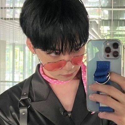 yovavaOwO's profile picture. ONEUS dedicated acc ♦️ 25 ♦️ he/they/it | Caleb/Yova • new TOMOON 💚 only ot5 💙 @justYova main account