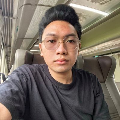 Damarholic's profile picture. Striving for excellence