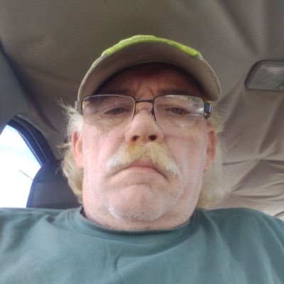 CarringtonStand's profile picture. Where Manchester United’s hard work begins. 🏋️‍♂️⚽ From Carrington with love ❤️🖤 #GloryGloryManUnited Fevm4h