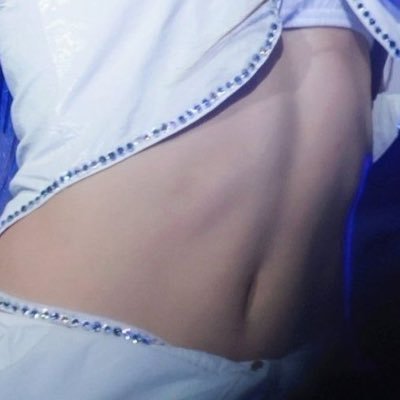 hvfzhy65nrrrrr's profile picture. ✍️✍️✍️. Tweeting live from Kazuha’s abs. Minors dni.