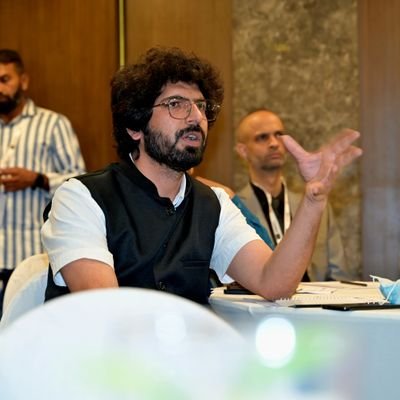 pzshakir6's profile picture. Journalist
 | Delhi, India |

Work in Indian Express, PTI, @Diplomat_APAC @Article14live @The_NewArab @RisingKashmir NewsBytes |
Tweets personal.