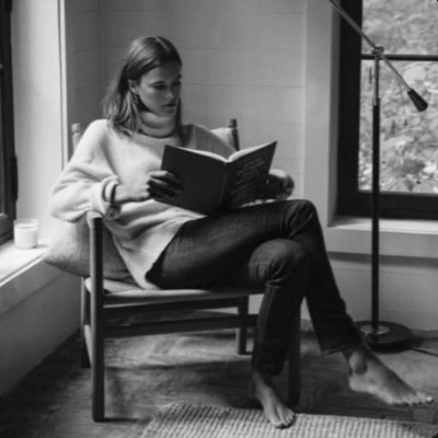 iamGospel_'s profile picture. Writer | Turning pain into art | Follow for raw, soulful verses |