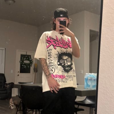 Gregwrld2's profile picture. 