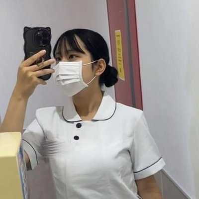 Paul775355752's profile picture. フォロー➕♡押した人にDMします