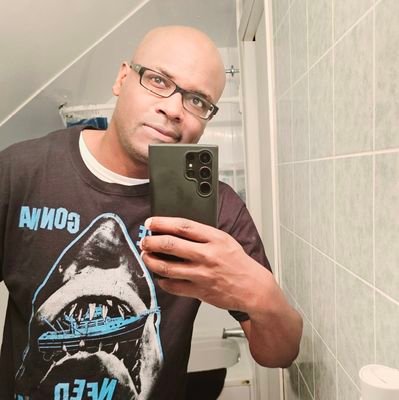 pgunner85's profile picture. 🎬🎧🎃👻📹🎮🏳️‍🌈🇺🇸🎵 Horror/Movie buff!! Halloween is Life!!  Kid at heart!! Equality for all #horror #videogames #movies #gay #musiclover