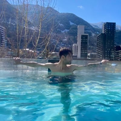 DCOSTAE's profile picture. 🏃‍♂️Ultra Trail Runner & Future Ironman ⚽Ex-futbolista (+300 gols) 👨‍👧‍👧Pare d’Alexandra i Ivet ✈️I love Menorca 📍From Palamós | Català i del Barça