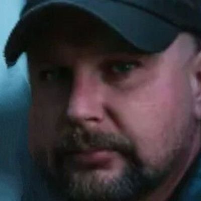 bielytesak's profile picture. 🇸🇰 dominantný Daddy, s perverznými chúťkami 💦