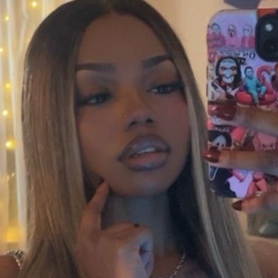 angelries_'s profile picture. pretty face, boss mind. #Creedsmommy👼