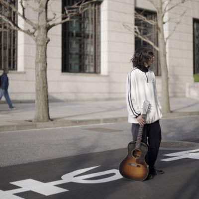 suenami_hiroshi's profile picture. Haru.Robinson @harurobinson という名で歌ったり曲を書いたりしています。https://t.co/W0xxTk6CEz As the wind blows, as I feel like.