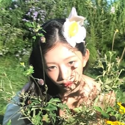 nnnaoirei's profile picture. little silly baddie 𐇵 𓂃⬫