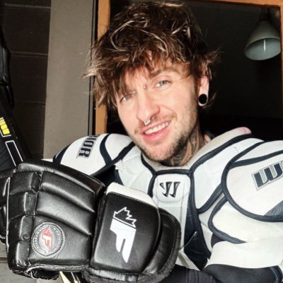 austinspearsftm's profile picture. 🏆10x award winning adult performer | bi, vers, trans, 5’1 🔥 ***my ONLY accounts listed in my bio: @austinspearssfw @antifabussy