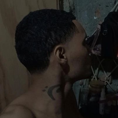 jovickx's profile picture. O mundo não sabe os troféus que eu ganhei enfrentando batalhas