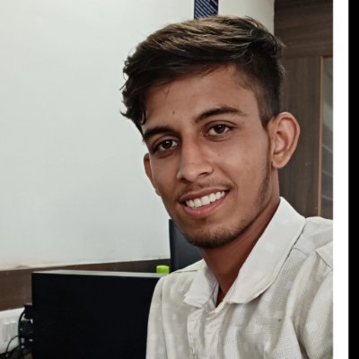 Paramgraphicx's profile picture. Thumbnail Designer & Strategist
 Over 10M views generate 
helping Creators Get More Views on Youtube
📨 DMs open