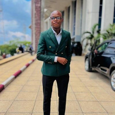 leon_nkolo55442's profile picture. étudiant à l'Université de Kinshasa faculté sciences économie et gestion