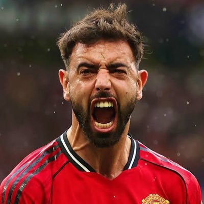 sid_yanited's profile picture. Manchester United 🔴 Lebron James 👑 Not affiliated with Bruno Fernandes 🗣️ No agenda, just facts and banter 🤝 My opinions are my own 🗣️ Road to 1k 🔜