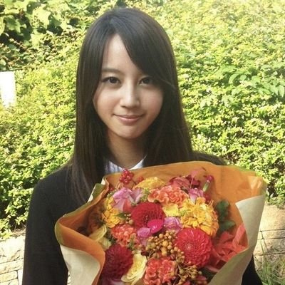 lylooydk's profile picture. 인류를구하러온초호화미녀안드로영두