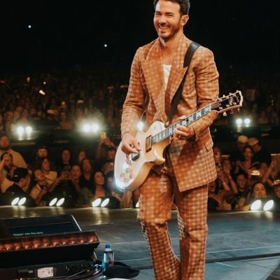 Gi78455Jonas's profile picture. Very Jonas Christmas Movie is out in the world today and damn it feels good. Thank you for all of the love on this already and a big thank you to our incredible