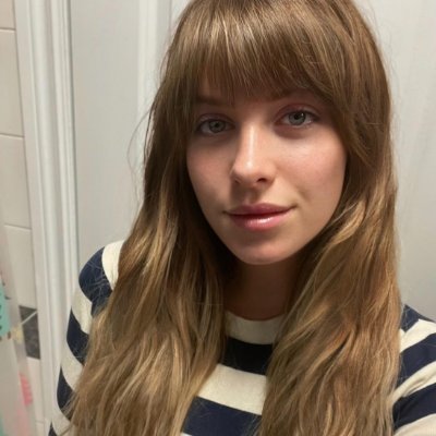 Giovanna2it's profile picture. Looking for discreet date 👇👇